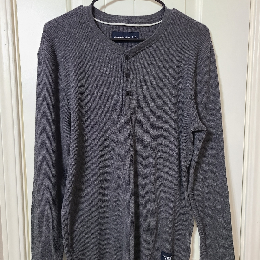 Abercrombie & Fitch Men's 3 Button Sweater (L)